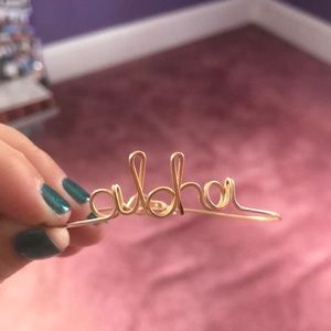 Aloha wire bracelet